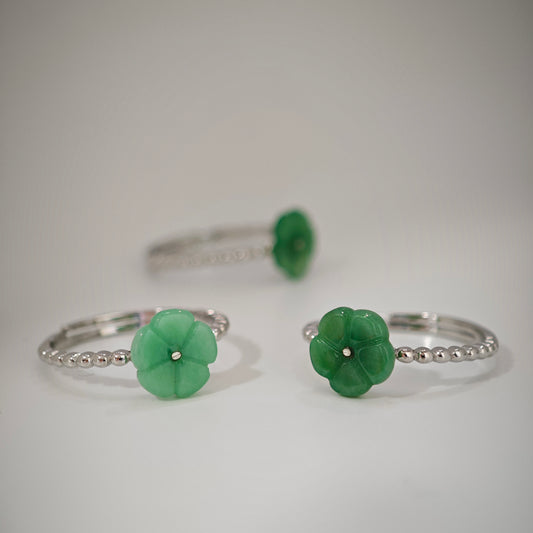 Emerald Petal Adjustable Ring