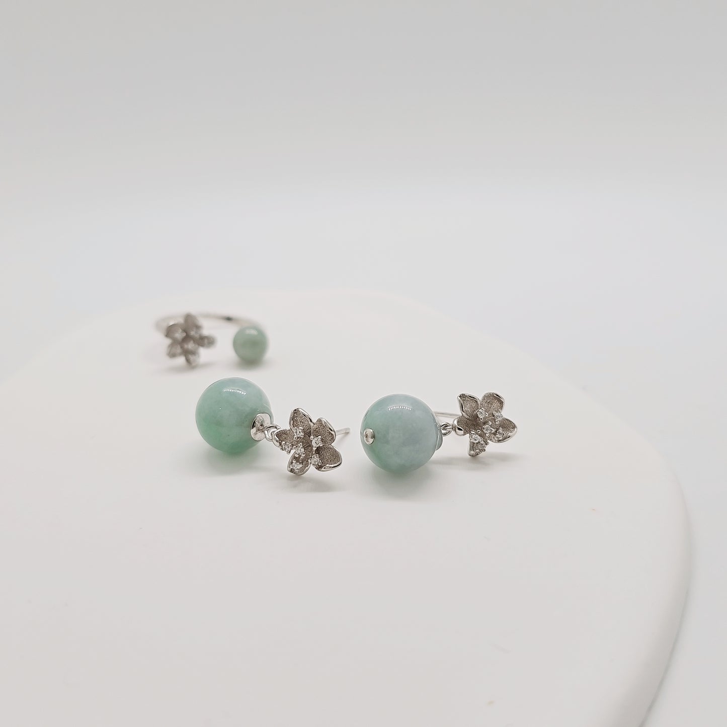 Blossom Jade Earring