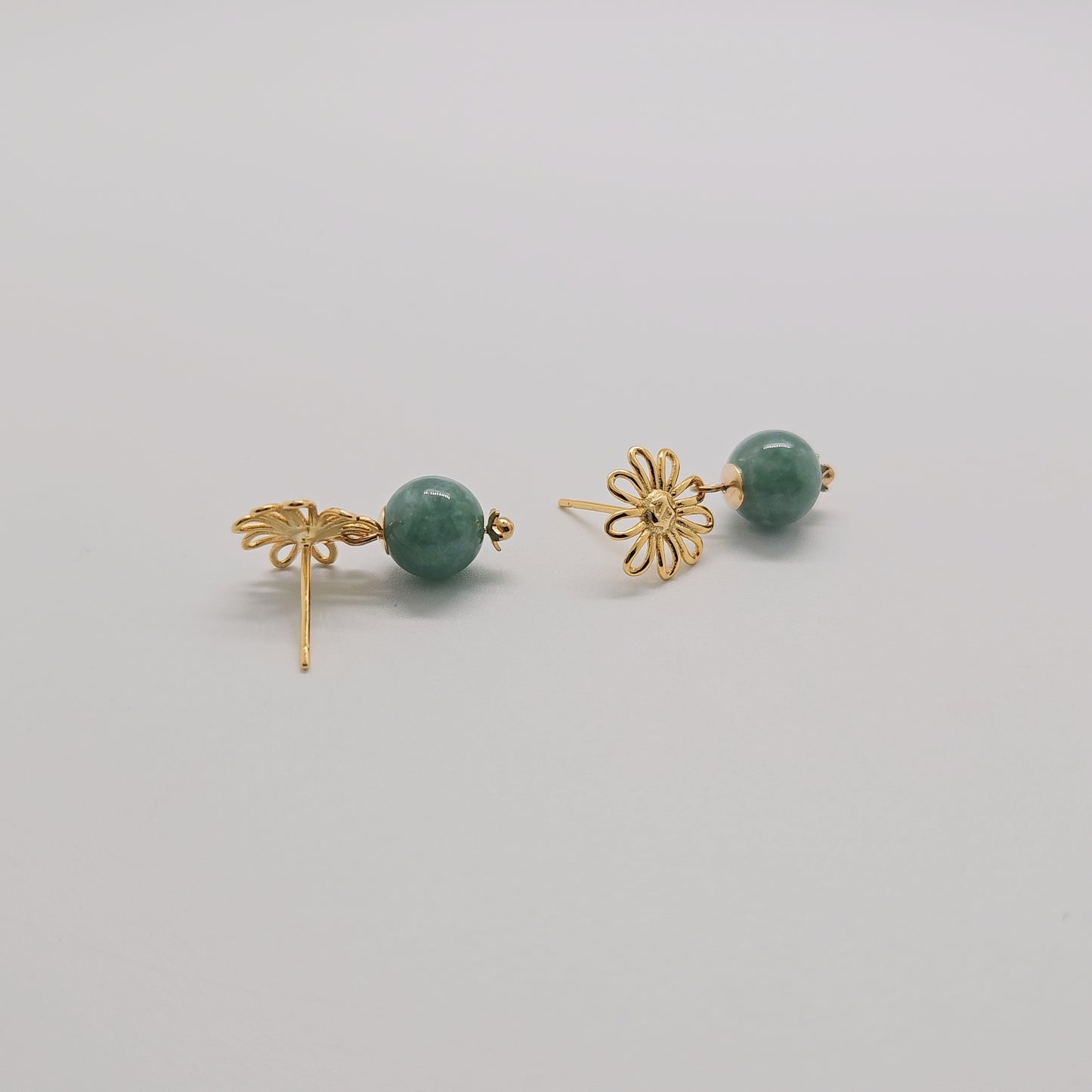 Hana Petal Jade Earring