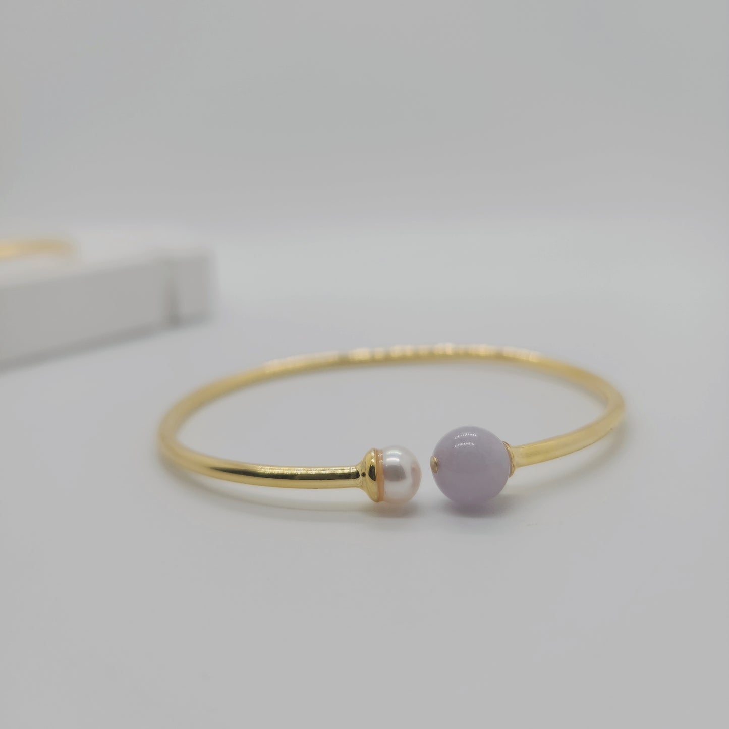 Jade × Pearl Harmony Bangle