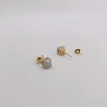 Classic Cut Jade Earstuds