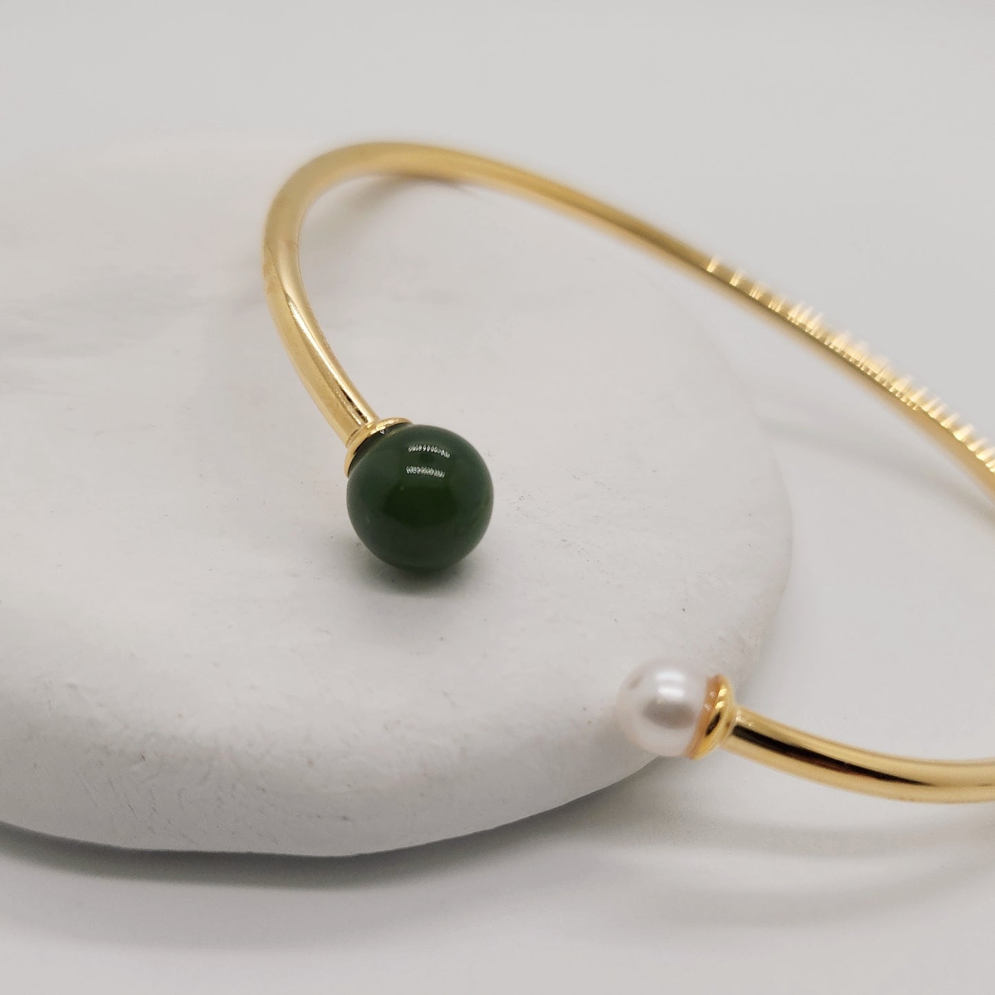 Jade × Pearl Harmony Bangle