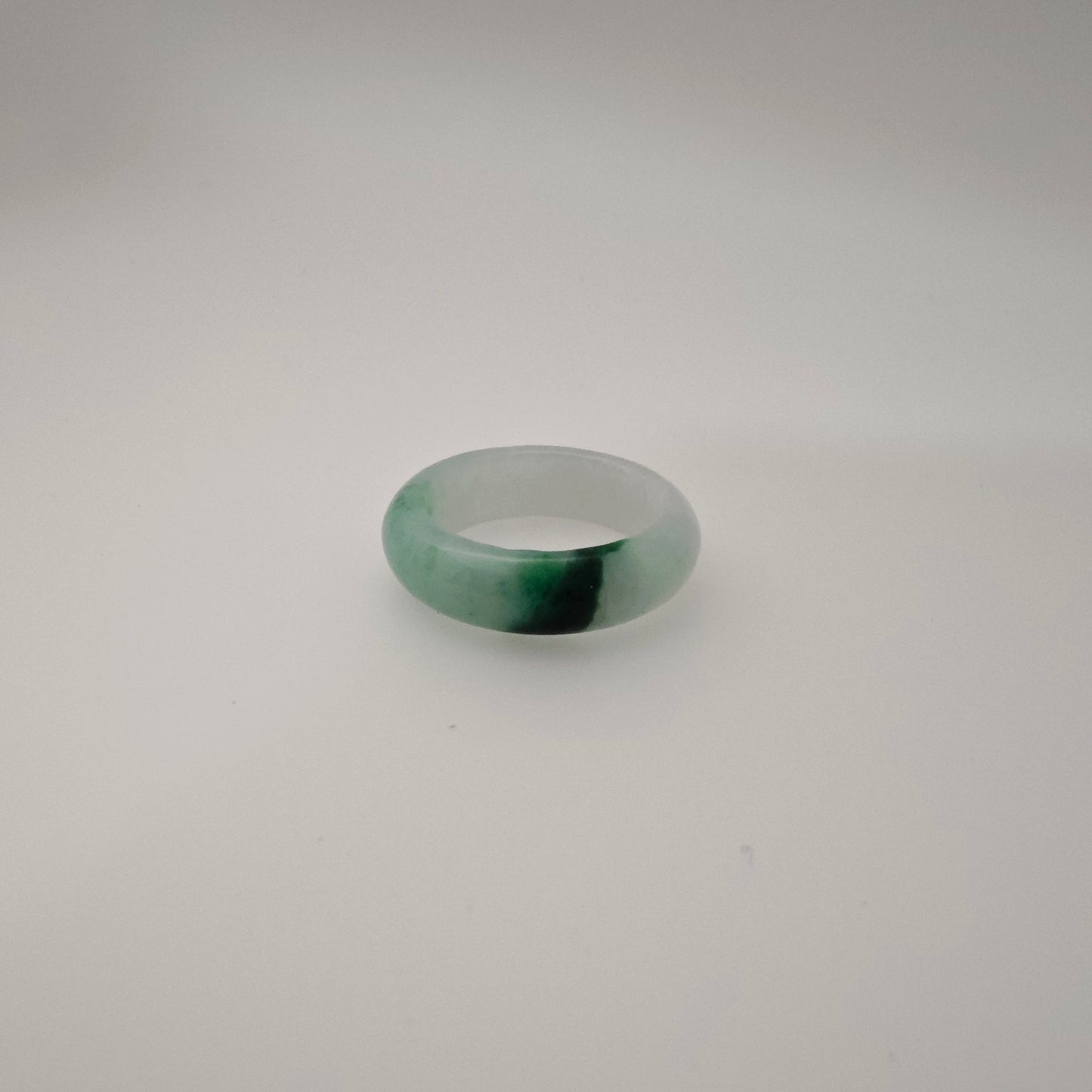 Clearance Sale - Plain Jade Ring (Mixed Green Tone)