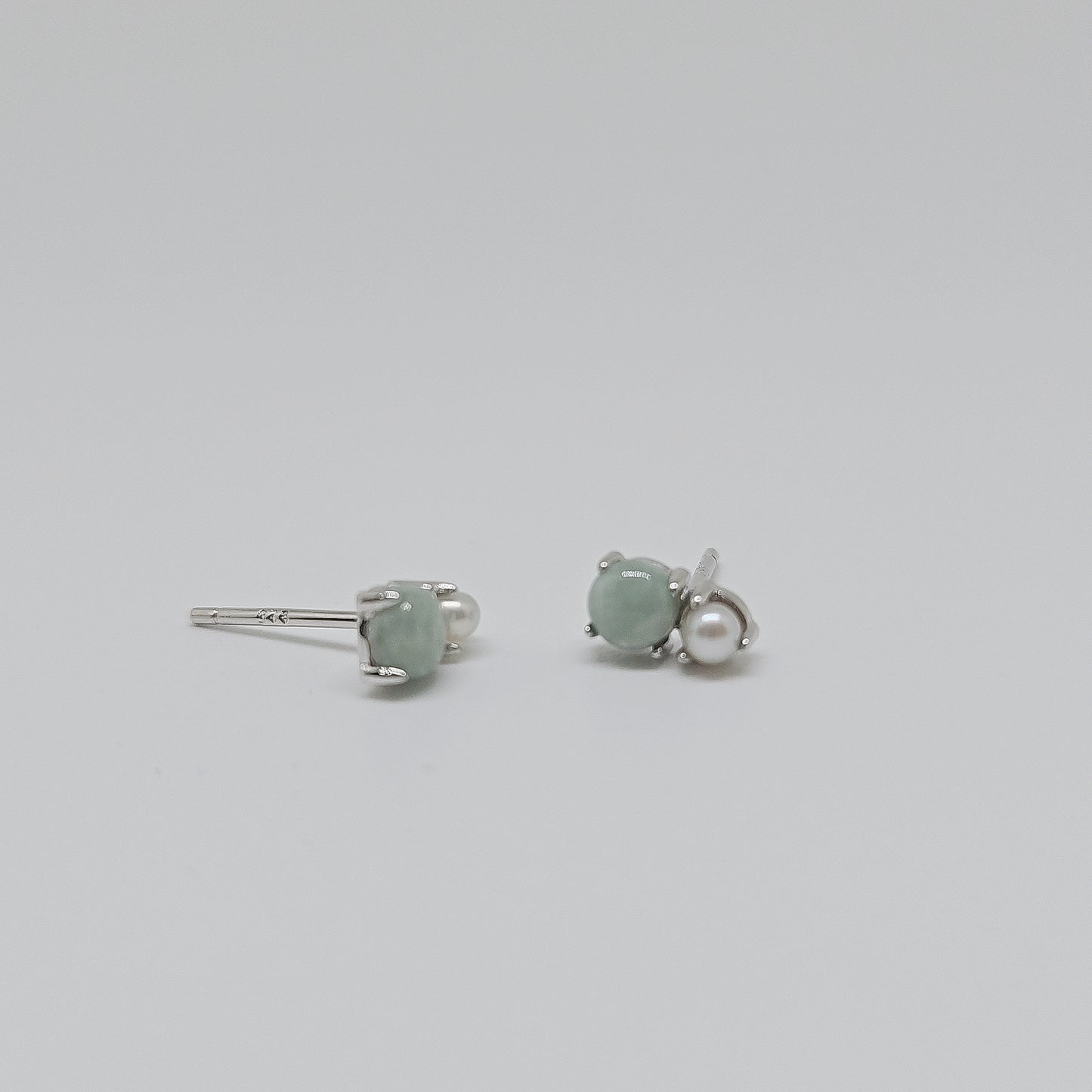 Petite Drop Earstud